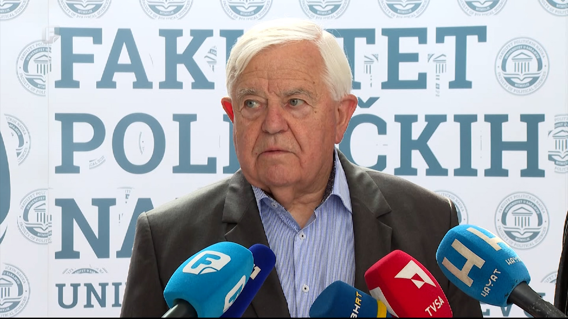 Kučan se pita: Zašto građanima Njemačke nije zabranjeno glasanje?